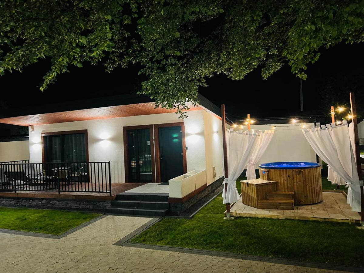 Wrzos Resort & Wellness **** Domki Caloroczne Wegierska Gorka Exterior photo